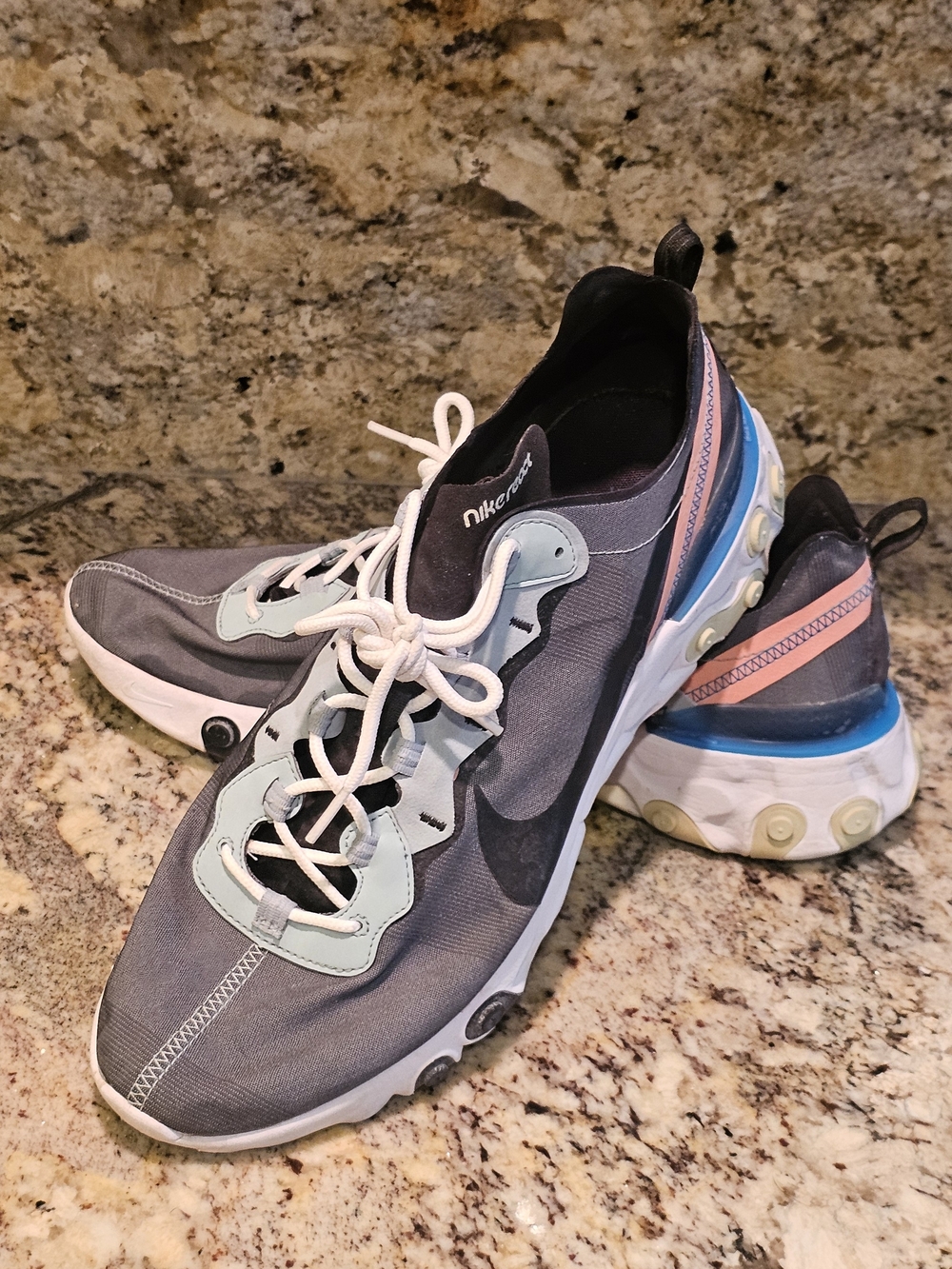 Nike React Element 55
